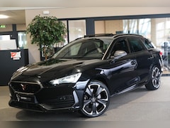 CUPRA Leon Sportstourer - 1.4 e-Hybrid VZ Performance 245PK Pano Leder Led Cam Acc
