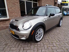 MINI Cooper S - 1.6 Automaat / Leder / Panoramadak