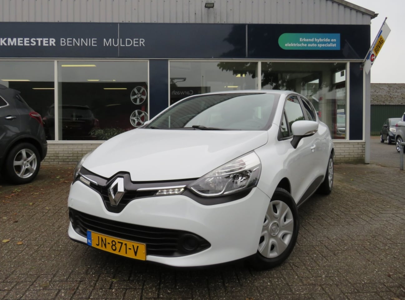 Renault Clio - 0.9 TCe Expression NAVI / AIRCO / 94.835 KM NAP - AutoWereld.nl