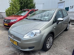 Fiat Grande Punto - 1.4 Edizione Airco 180.000km Bj 2009