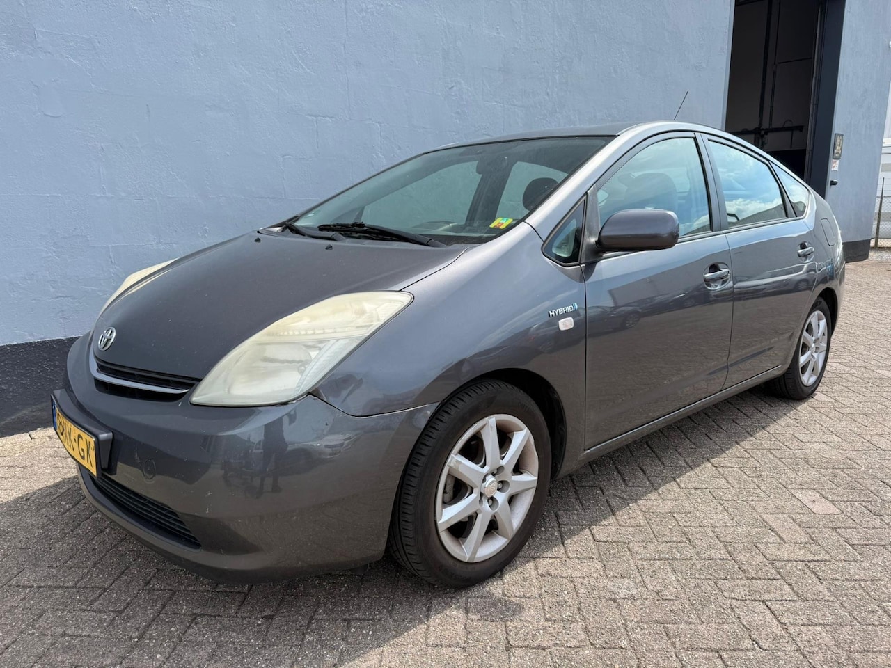Toyota Prius - 1.5 VVT-i Comfort Automaat - Dealer Onderhouden - AutoWereld.nl
