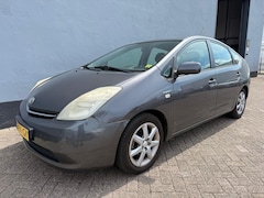 Toyota Prius - 1.5 VVT-i Comfort Automaat - Dealer Onderhouden