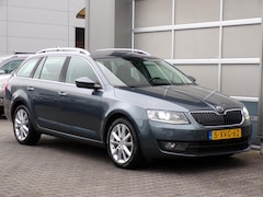 Skoda Octavia Combi - 2.0 TDI Elegance Businessline|Xenon|Navi