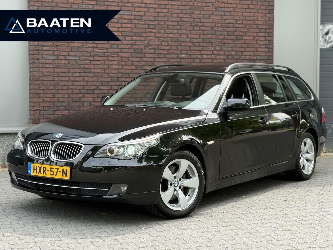 BMW 5-serie Touring - 523i Executive 523i Executive - AutoWereld.nl
