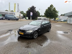 BMW 3-serie Touring - 318i Business Line