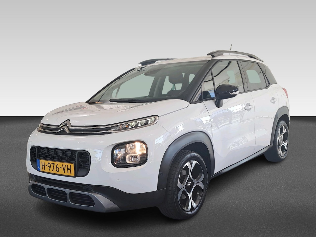 Citroën C3 Aircross - 1.2 PureTech 110pk S&amp;S Shine - AutoWereld.nl
