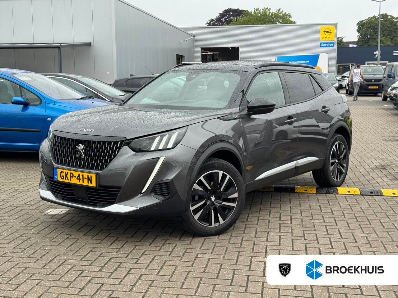 Peugeot 2008 - 1.2 PureTech GT | Panorama Dak | Climate | Adaptive Cruise | Navigatie | | Achteruitrijcam - AutoWereld.nl