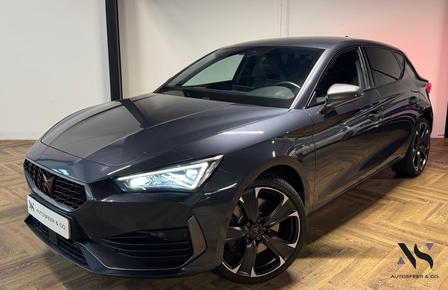 CUPRA Leon - 1.4 e-Hybrid VZ Performance CAM KEYLESS VOL' - AutoWereld.nl