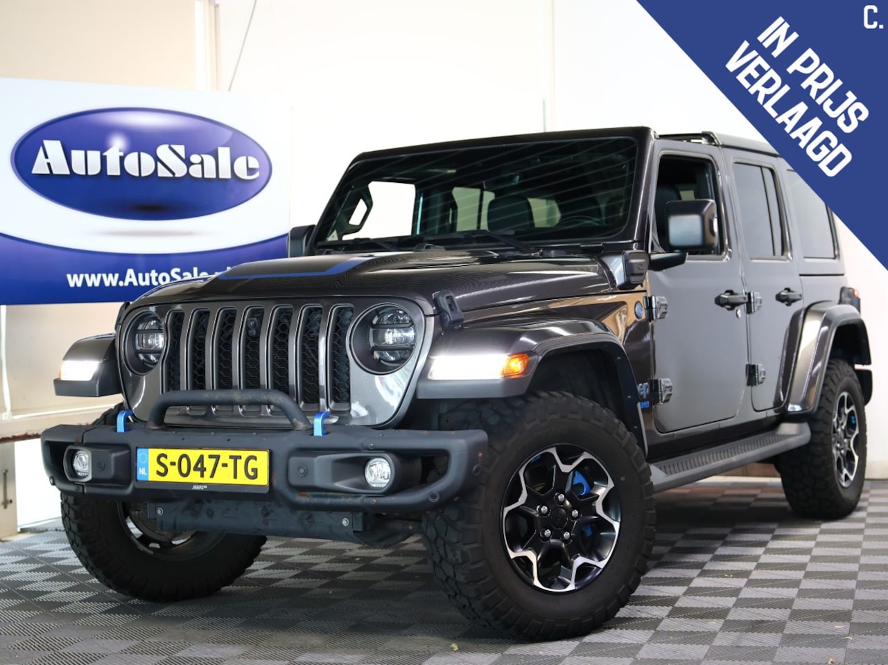Jeep Wrangler Unlimited - 4XE 380 PHEV RUBICON CARPLAY LEER LED '22 - AutoWereld.nl