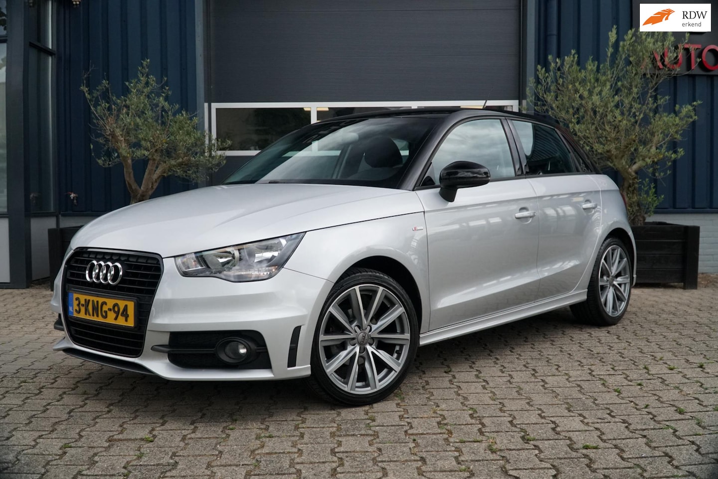 Audi A1 Sportback - 1.2 TFSI S-line - AutoWereld.nl