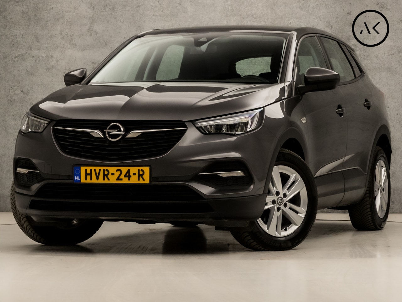 Opel Grandland X - 1.2 Turbo Sport Automaat (APPLE CARPLAY, GROOT NAVI, LANE ASSIST, PARKEERSENSOREN, SPORTST - AutoWereld.nl