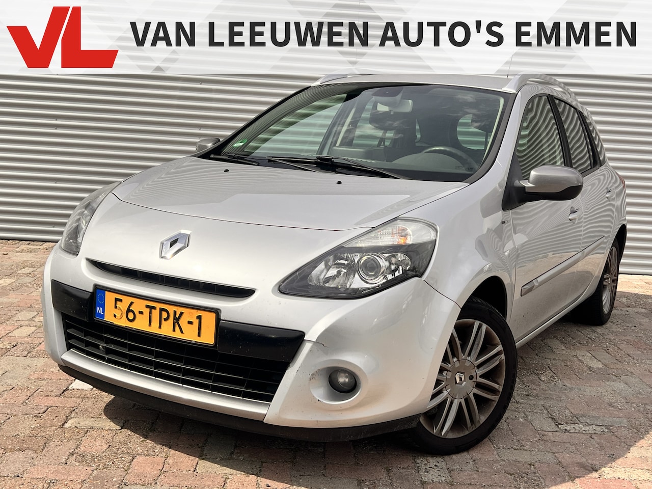 Renault Clio Estate - 1.2 TCE Night & Day | Nieuw Binnen! | Trekhaak | Airco | Navi - AutoWereld.nl