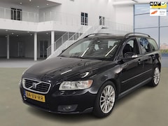 Volvo V50 - 2.0 Edition II/AIRCO/CRUISE/LEDER/PARKEERSENS ACHTER/TREKHAAK