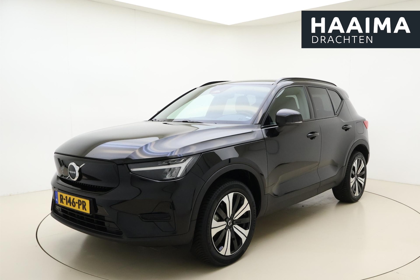 Volvo XC40 - Recharge Core 70 kWh | Navigatie | Camera | Climate Control | 19'' LM Velgen | Full LED | - AutoWereld.nl
