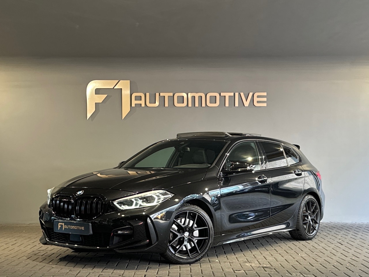 BMW 1-serie - 120i Executive M Sport Pano|Sfeer|Keyles|HeadUp - AutoWereld.nl