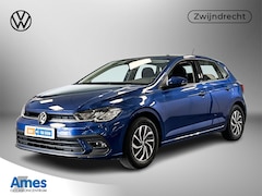 Volkswagen Polo - 1.0 95pk TSI Life Stoel Verwarming / App-Connect / Achteruitrijcamera