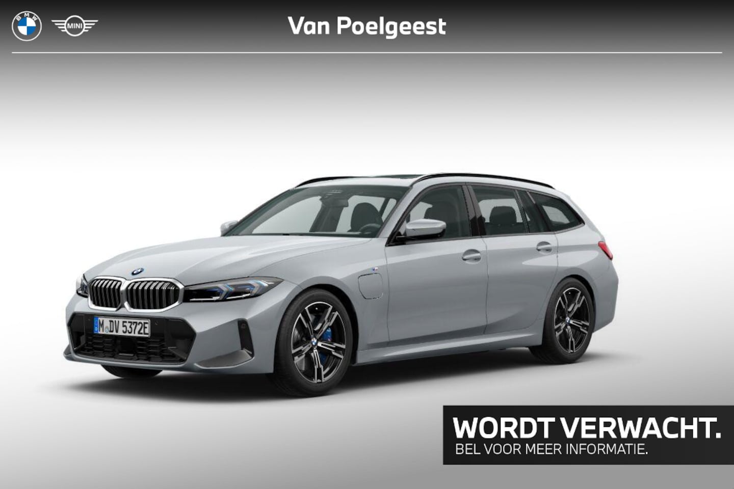 BMW 3-serie Touring - 330e M-Sport Electrische Zwenkhaak / Comfort Acces / Glazen Schuifdak / Binnen & Buitenspi - AutoWereld.nl