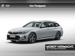 BMW 3-serie Touring - 330e M-Sport Electrische Zwenkhaak / Comfort Acces / Glazen Schuifdak / Binnen & Buitenspi