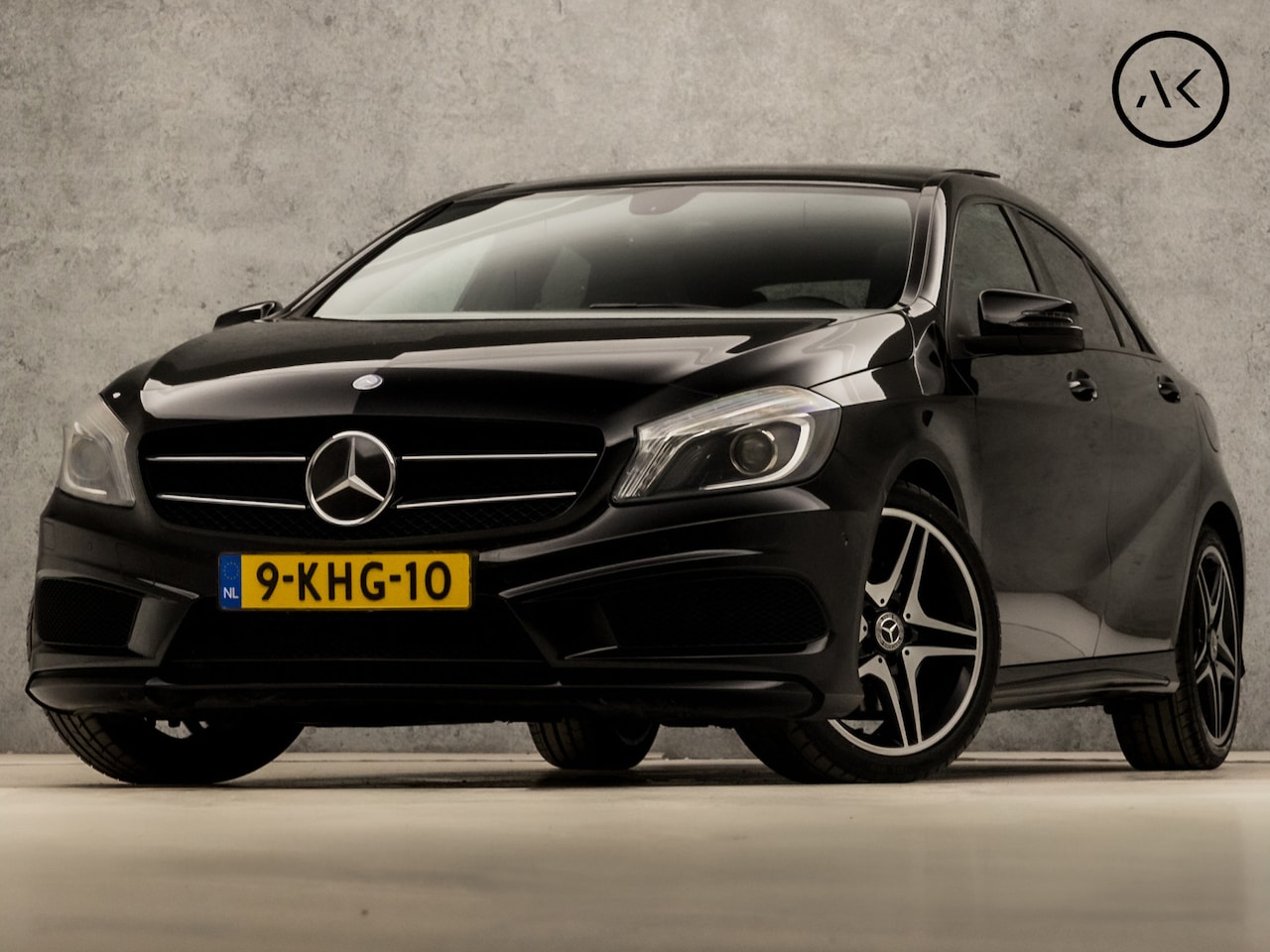 Mercedes-Benz A-klasse - 250 AMG Sport 211Pk Automaat (SCHUIFDAK, CAMERA, HARMAN/KARDON, LEDER/ALCANTARA, SPORTSTOE - AutoWereld.nl