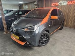 Toyota Aygo - 1.0 VVT-i x-JBL/ CAMERA/ Carplay/Top Onderhouden