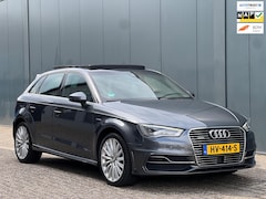 Audi A3 Sportback - 1.4 e-tron PHEV|S-Line|Pano|Dealer onderhouden