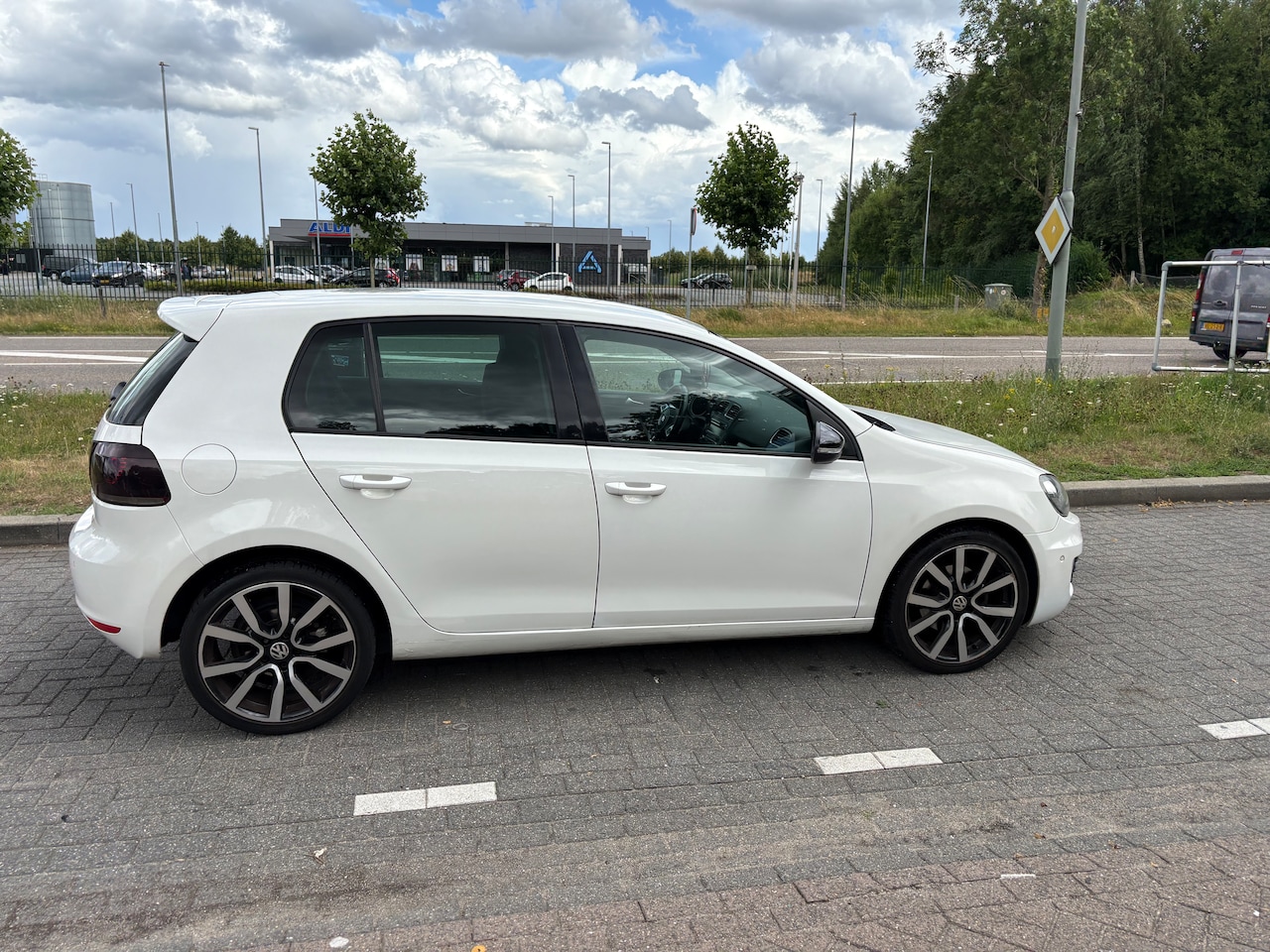 Volkswagen Golf - 1.4 TSI Highline - AutoWereld.nl