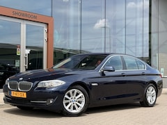 BMW 5-serie - 523i Executive | Leder | Cruise | Navi | Parkeersensoren V+A |