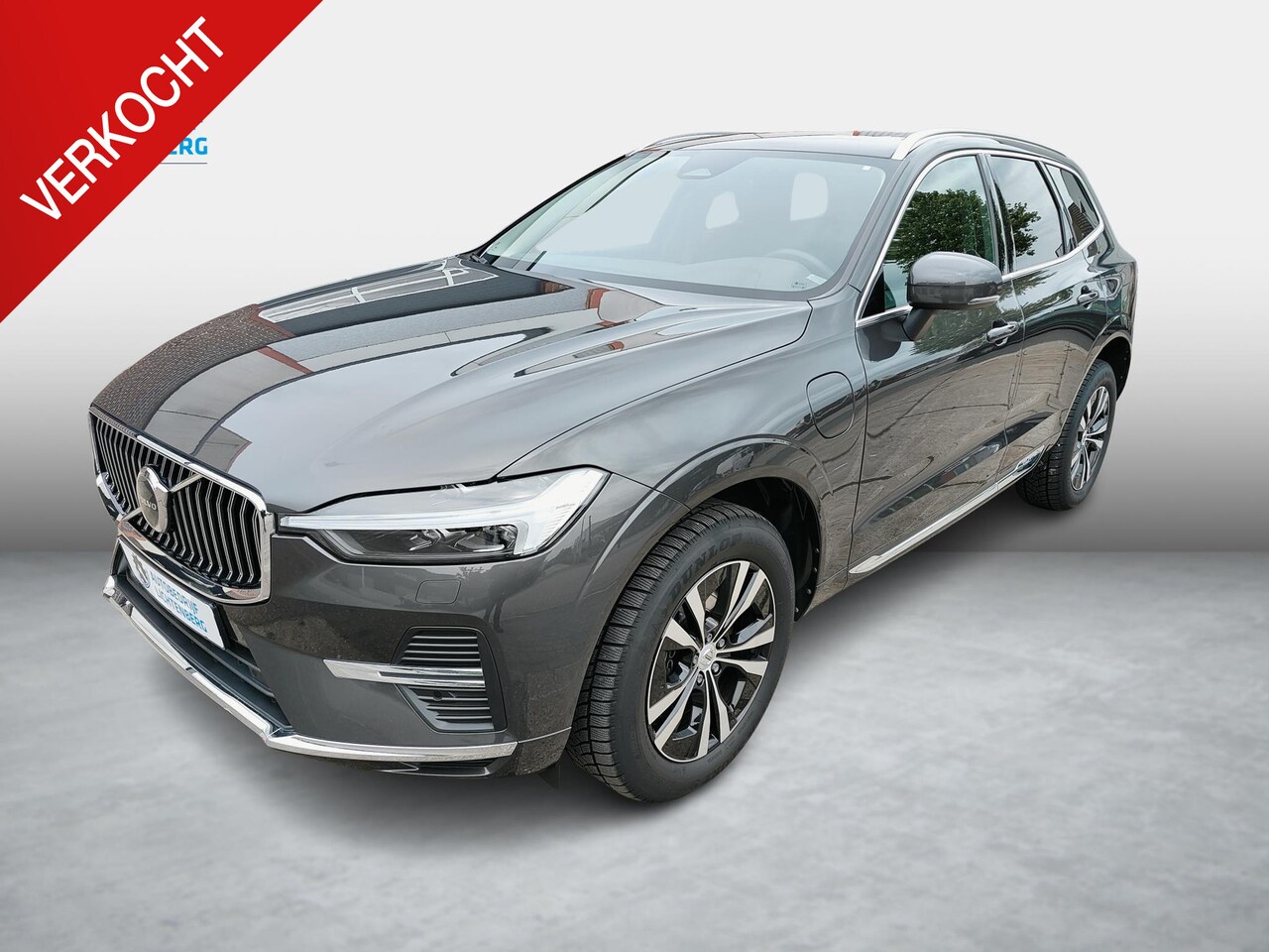 Volvo XC60 - 2.0 T6 Plug-in hybrid AWD Inscription Expression Pano / Trekhaak - AutoWereld.nl