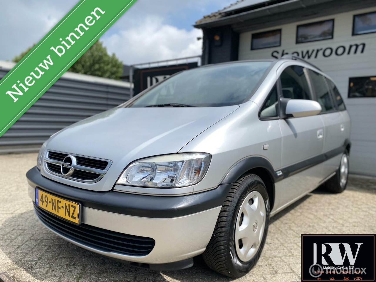 Opel Zafira - 1.6-16V Comfort met airco en trekhaak! - AutoWereld.nl