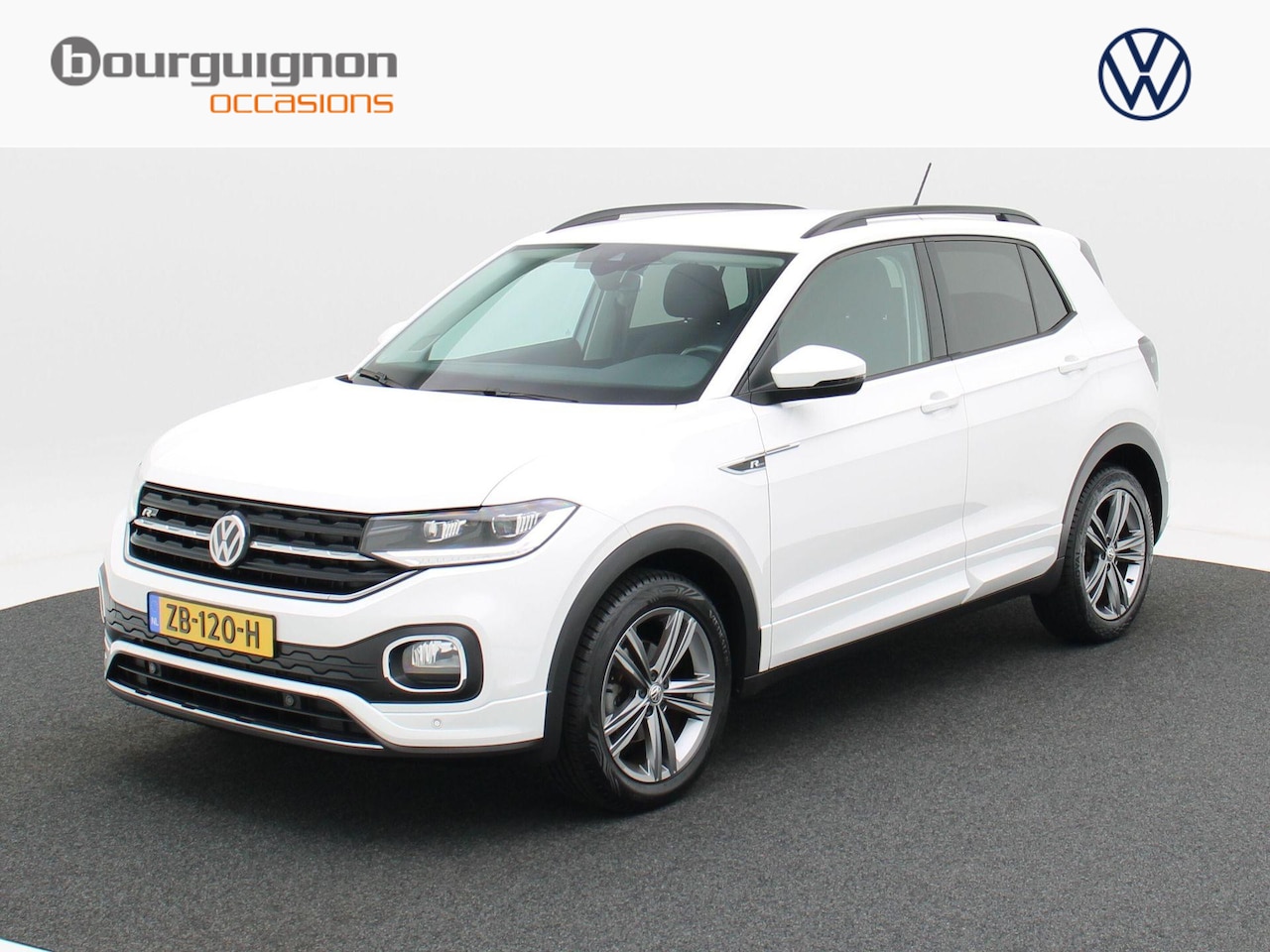 Volkswagen T-Cross - 1.0 TSi 115 Pk Automaat Life | Full LED | Trekhaak | 17 Inch | Privacy Glass | Navigatie | - AutoWereld.nl