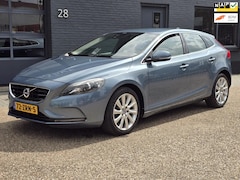 Volvo V40 - 1.6 T3 SUMMUM PERFECT ONDERHOUDEN LEDER NAVI TREKHAAK