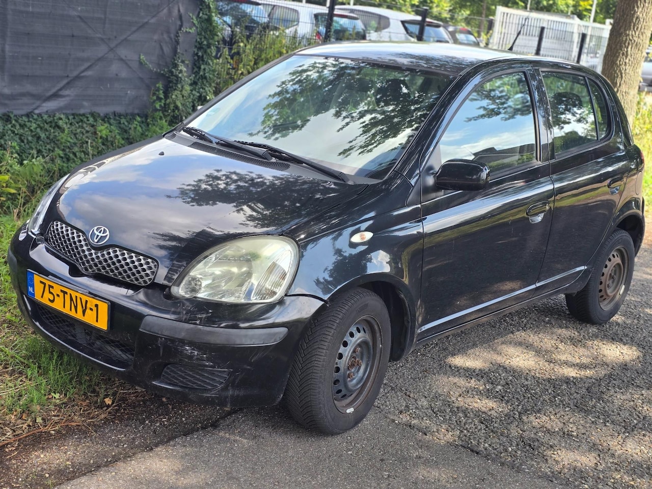 Toyota Yaris - 1.0 VVT-i Idols 1.0 VVT-i Idols - AutoWereld.nl