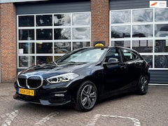 BMW 1-serie - 118i High Executive, navi, camera, sportleder, adapt cruise, led, 2 x PDC