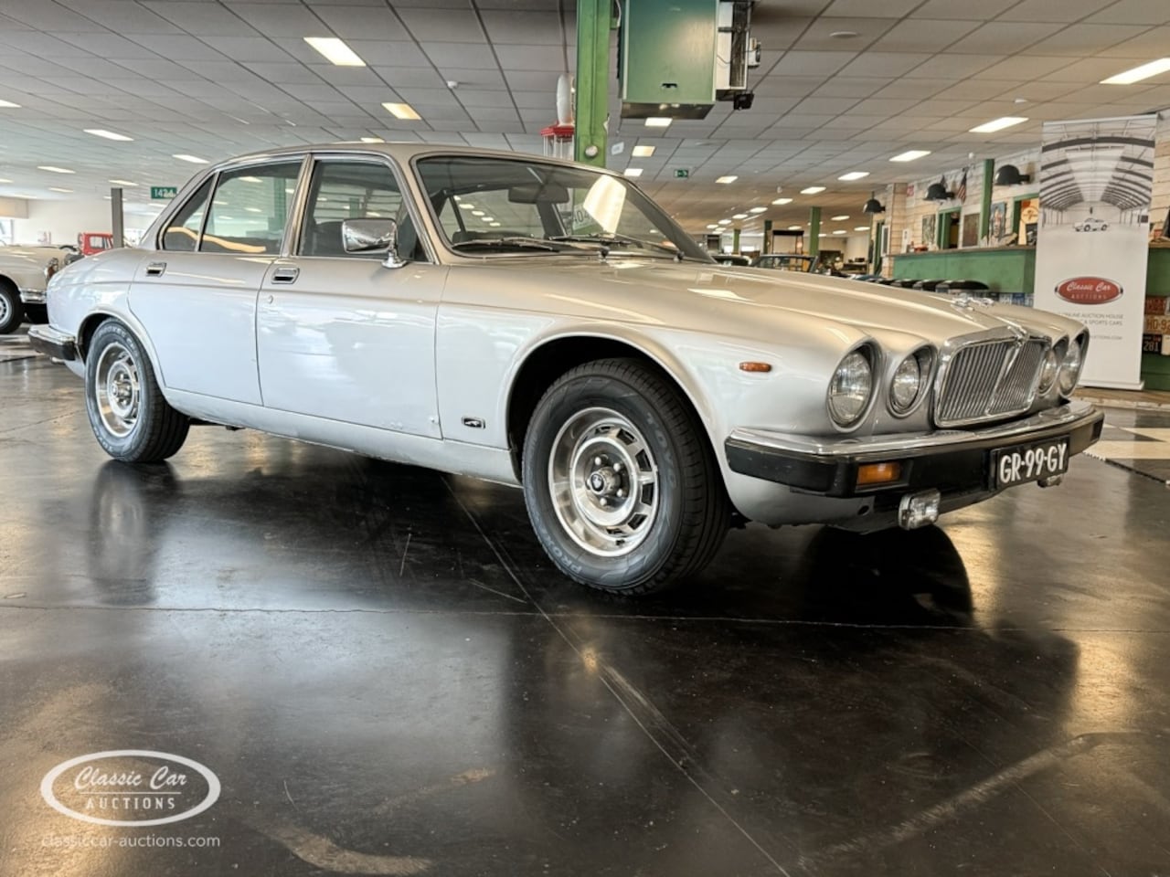 Jaguar XJ - 4.2 Series  - ONLINE AUCTION - AutoWereld.nl