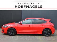 Ford Focus - 1.5 150 PK ST Line * Led * Navi * B & O * Stuur / Stoel verwarming