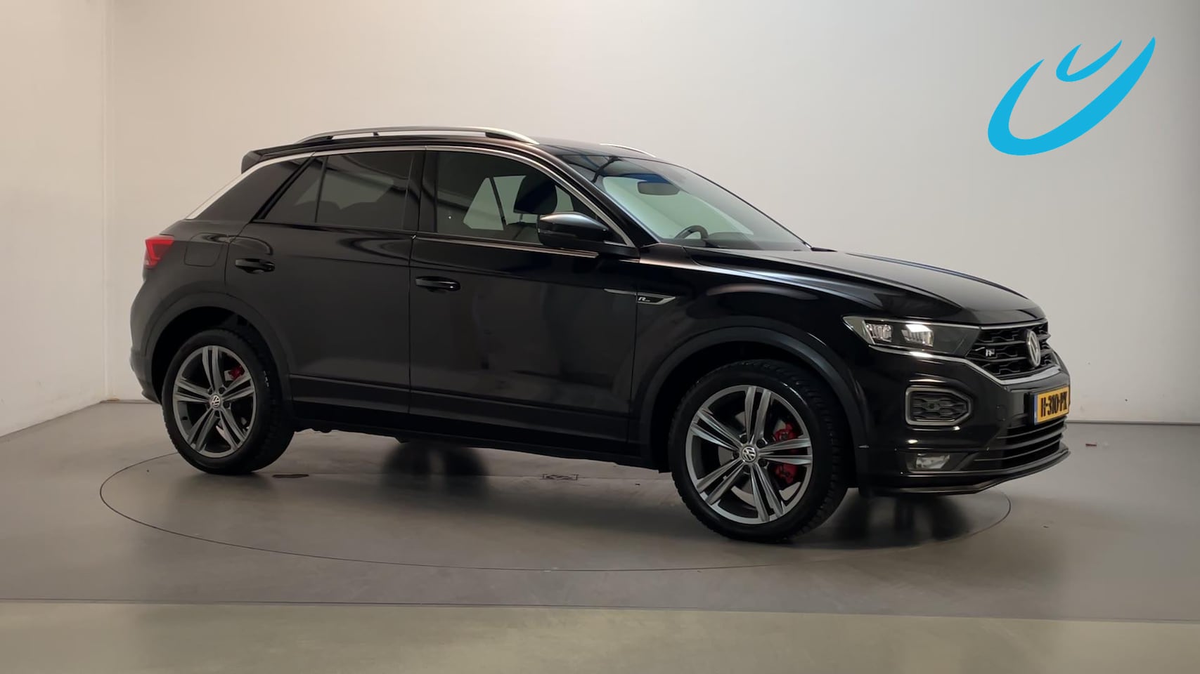 Volkswagen T-Roc - 1.5 TSI 150pk DSG Sport Business R R-Line Virtual Cockpit Camera Navigatie DAB+ - AutoWereld.nl