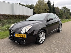 Alfa Romeo MiTo - 1.4 T Distinctive / NAVI / AIRCO ECC / 164dkm