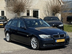 BMW 3-serie Touring - 320i Business Line