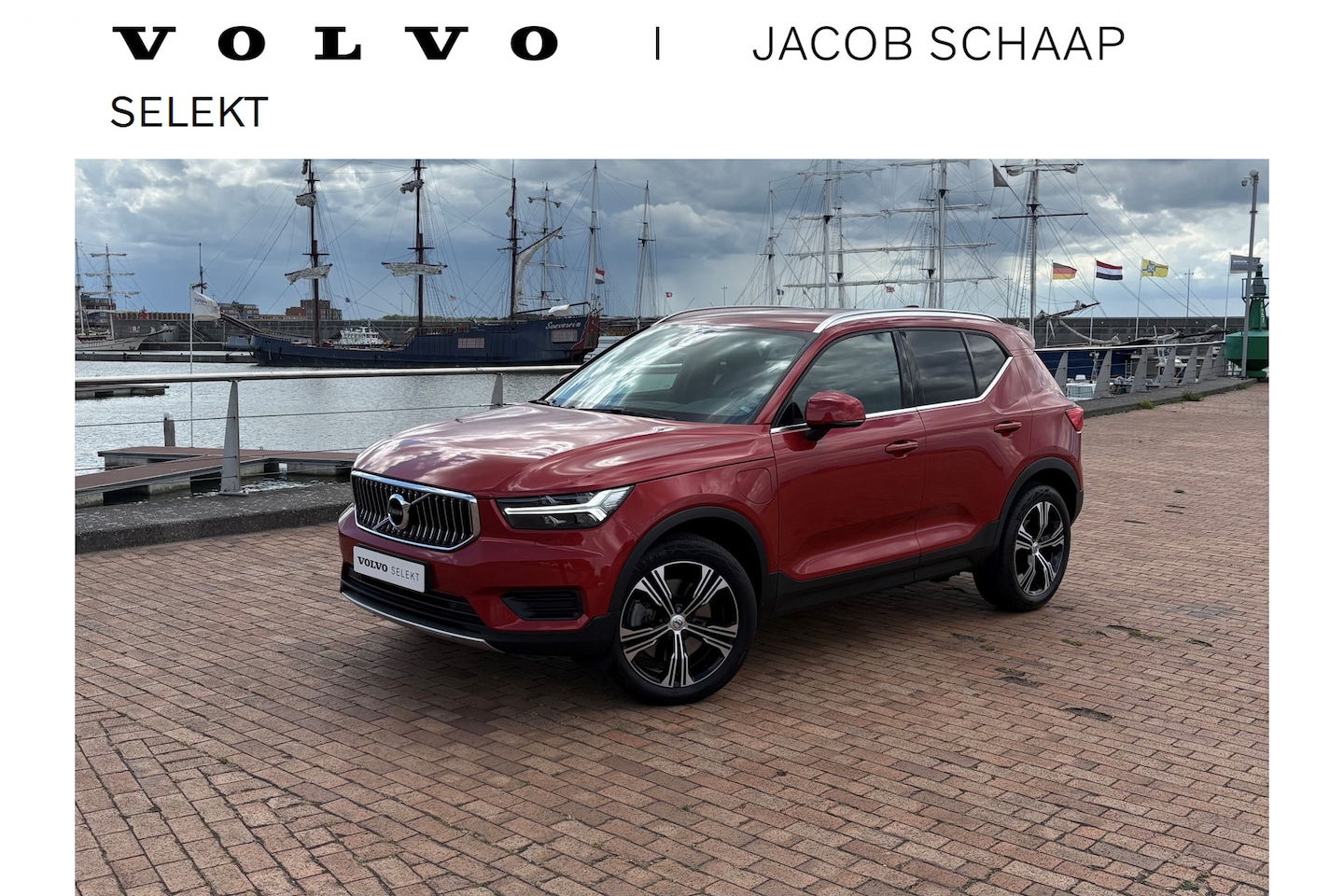 Volvo XC40 - 1.5 T4 Recharge Inscription / Leder / 19" velgen / Achterbank verwarmd / - AutoWereld.nl