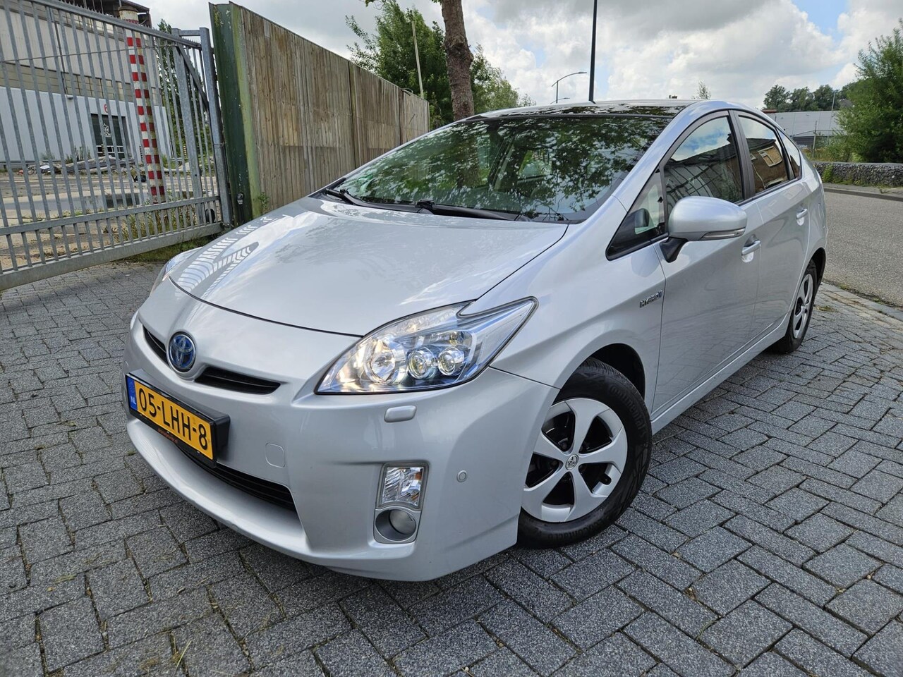 Toyota Prius - 1.8 Executive Business Open Dak Radar GARANTIE - AutoWereld.nl