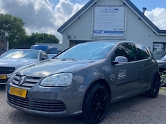 Volkswagen Golf - 1.6 R32-PAKKET/NAVI/17INCH/TFT-SCHERM