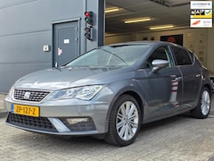 SEAT Leon - 1.4 EcoTSI Xcellence / CARPLAY / KEYLESS / SFEERVERL. / P.SENSOR V+A / CRUISE / ALL-SEASON