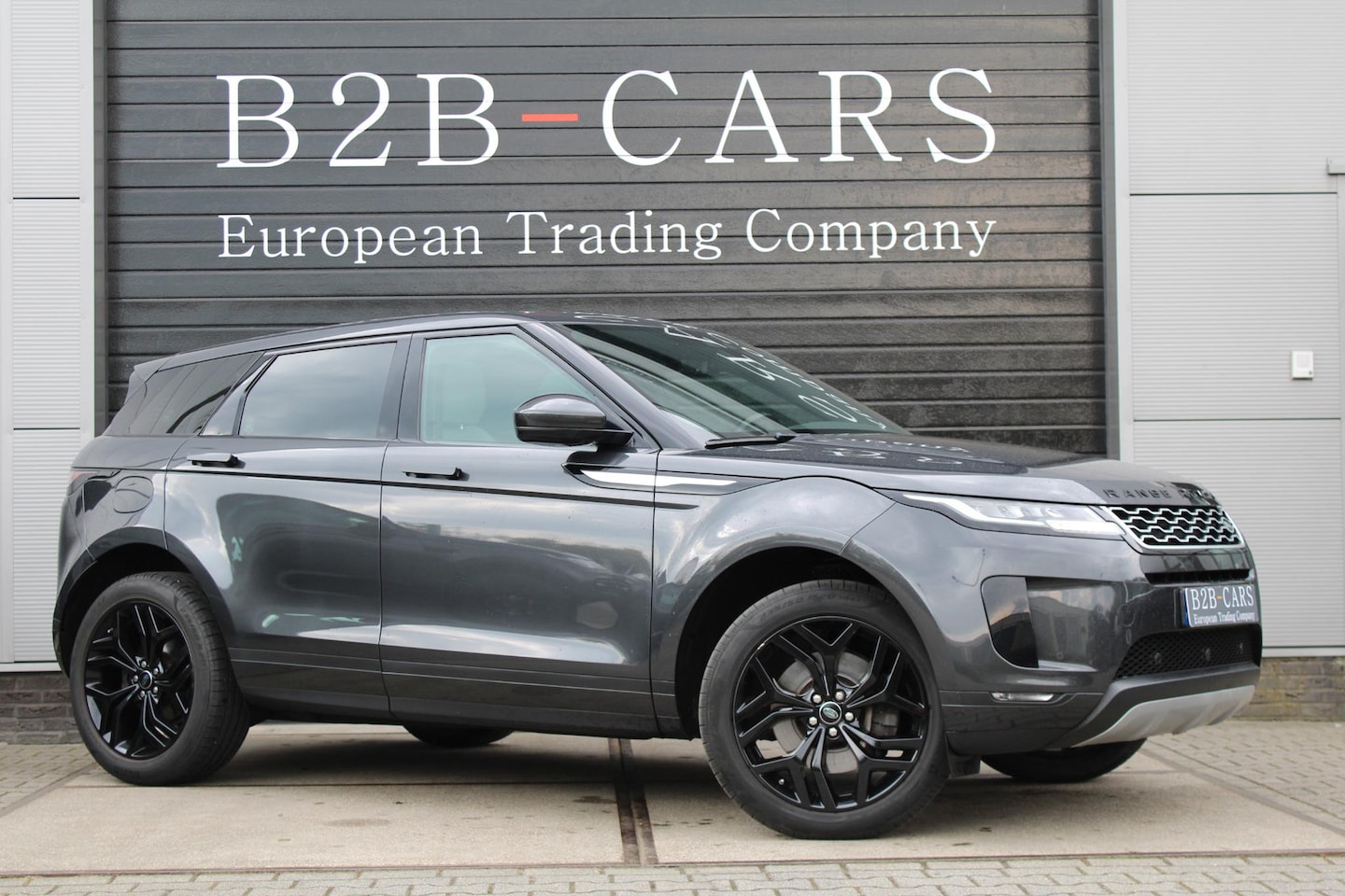 Land Rover Range Rover Evoque - 2.0 D150 AWD R-Dynamic Panorama - Led - Lederen bekleding - Navi - AutoWereld.nl