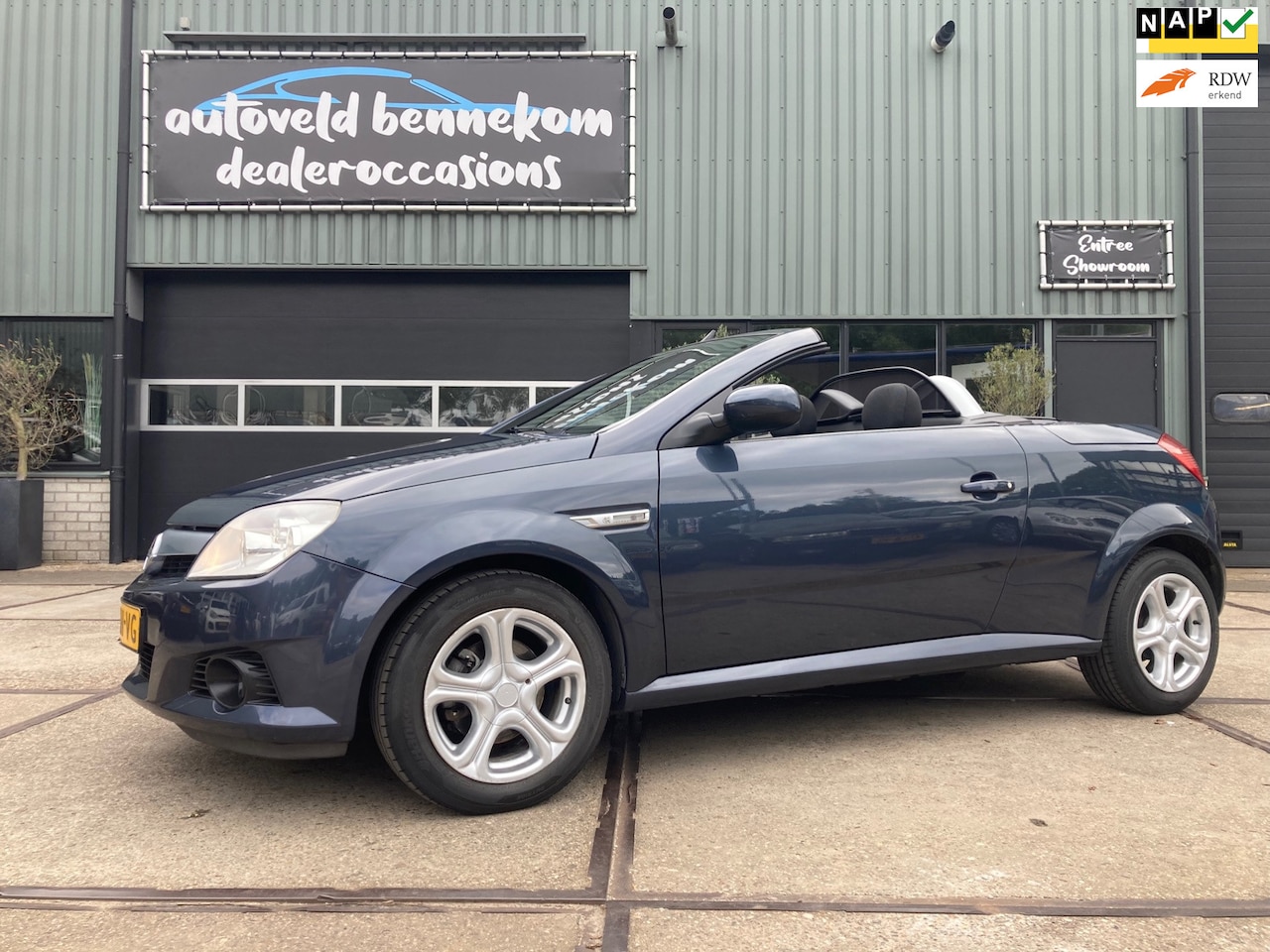 Opel Tigra TwinTop - 1.4-16V Sport AIRCO/ GOEDWERKENDE KAP - AutoWereld.nl