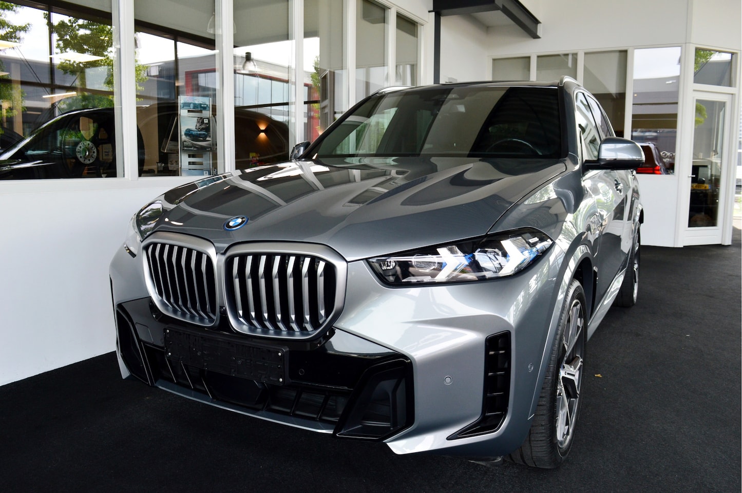 BMW X5 - xDrive50e Hybride M-Sportedition | Facelift ! - AutoWereld.nl