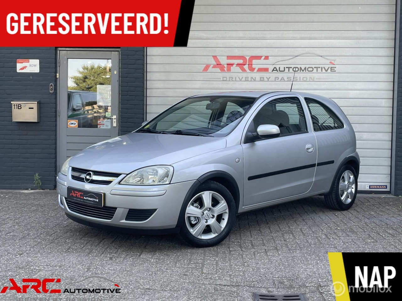 Opel Corsa - 1.4-16V Maxx - Cruise - Airco - Nieuwe APK! - AutoWereld.nl