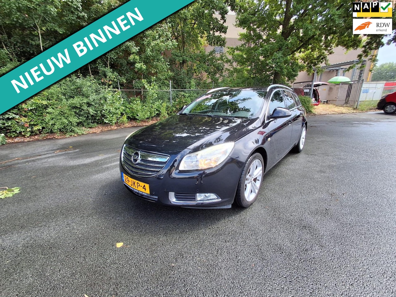 Opel Insignia Sports Tourer - 1.6 T Cosmo LEUKE AUTO RIJDT EN SCHAKELT GOED - AutoWereld.nl