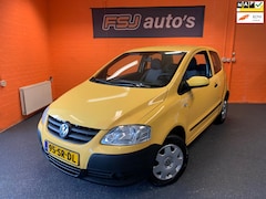Volkswagen Fox - 1.2 / TRENDLINE / STUURBEKR. / NIEUWE APK