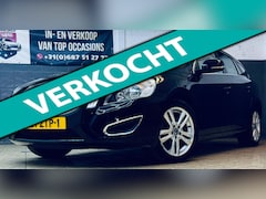 Volvo V60 - 1.6 T3 Momentum/2DE EIG/TOP STAAT/RIJKLAAR/
