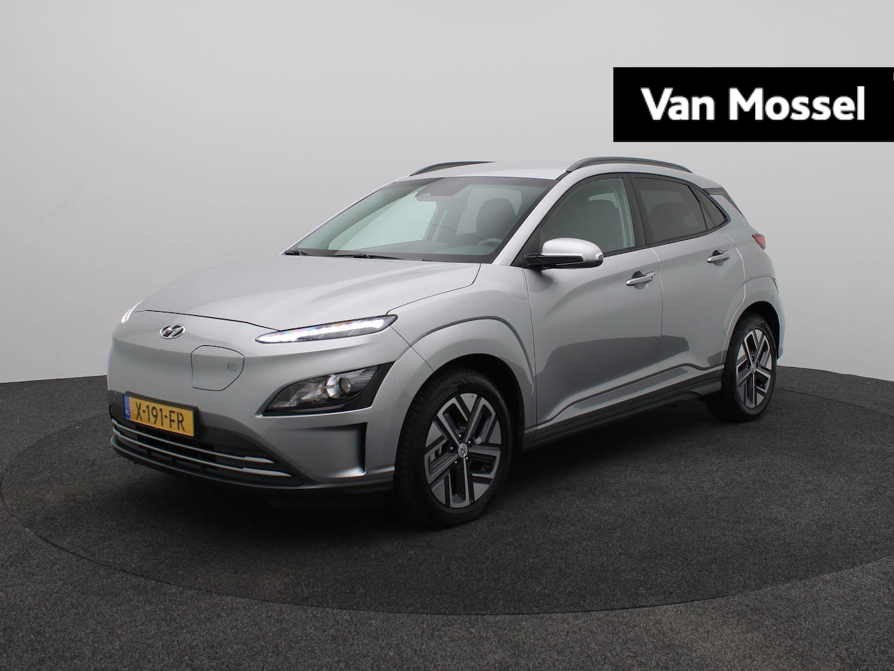 Hyundai Kona Electric - EV Pure 64 kWh | Apple Carplay/Android | Cruise Control | Airco | Achteruitrijcamera | - AutoWereld.nl